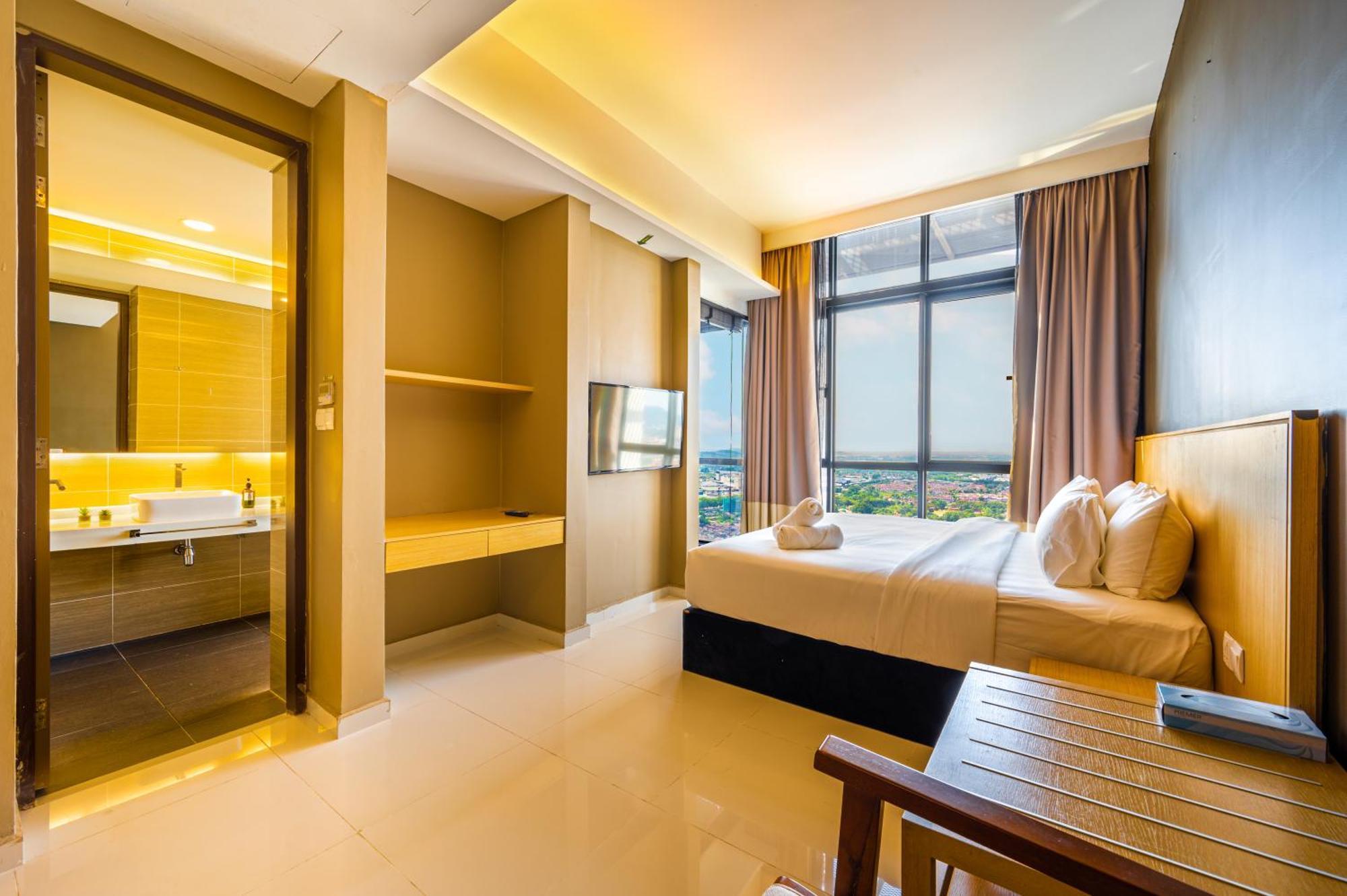 Greystone 99 Suites Malacca Екстер'єр фото