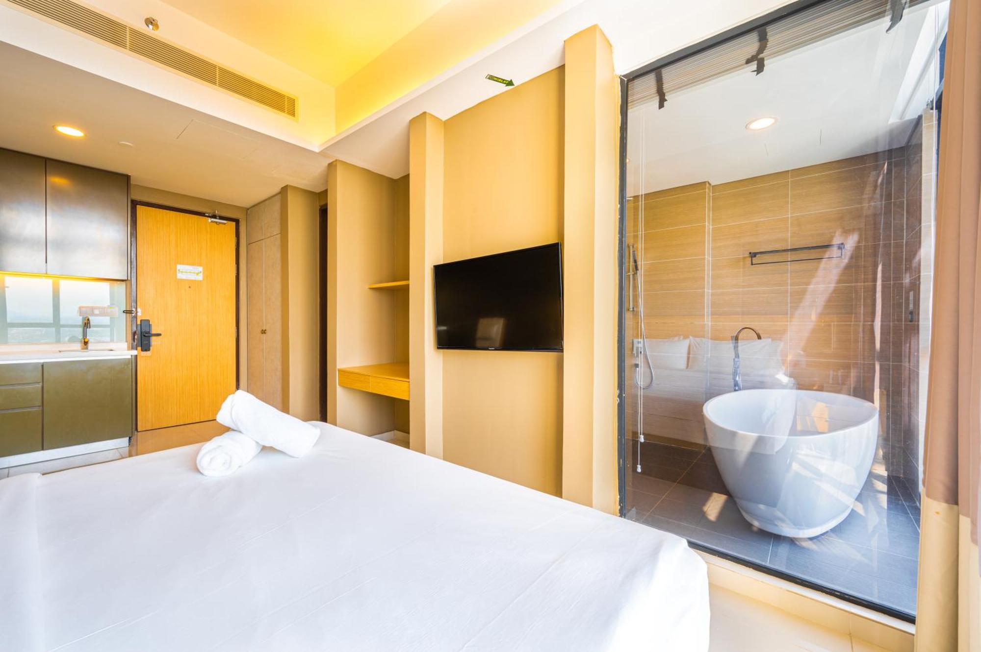Greystone 99 Suites Malacca Екстер'єр фото
