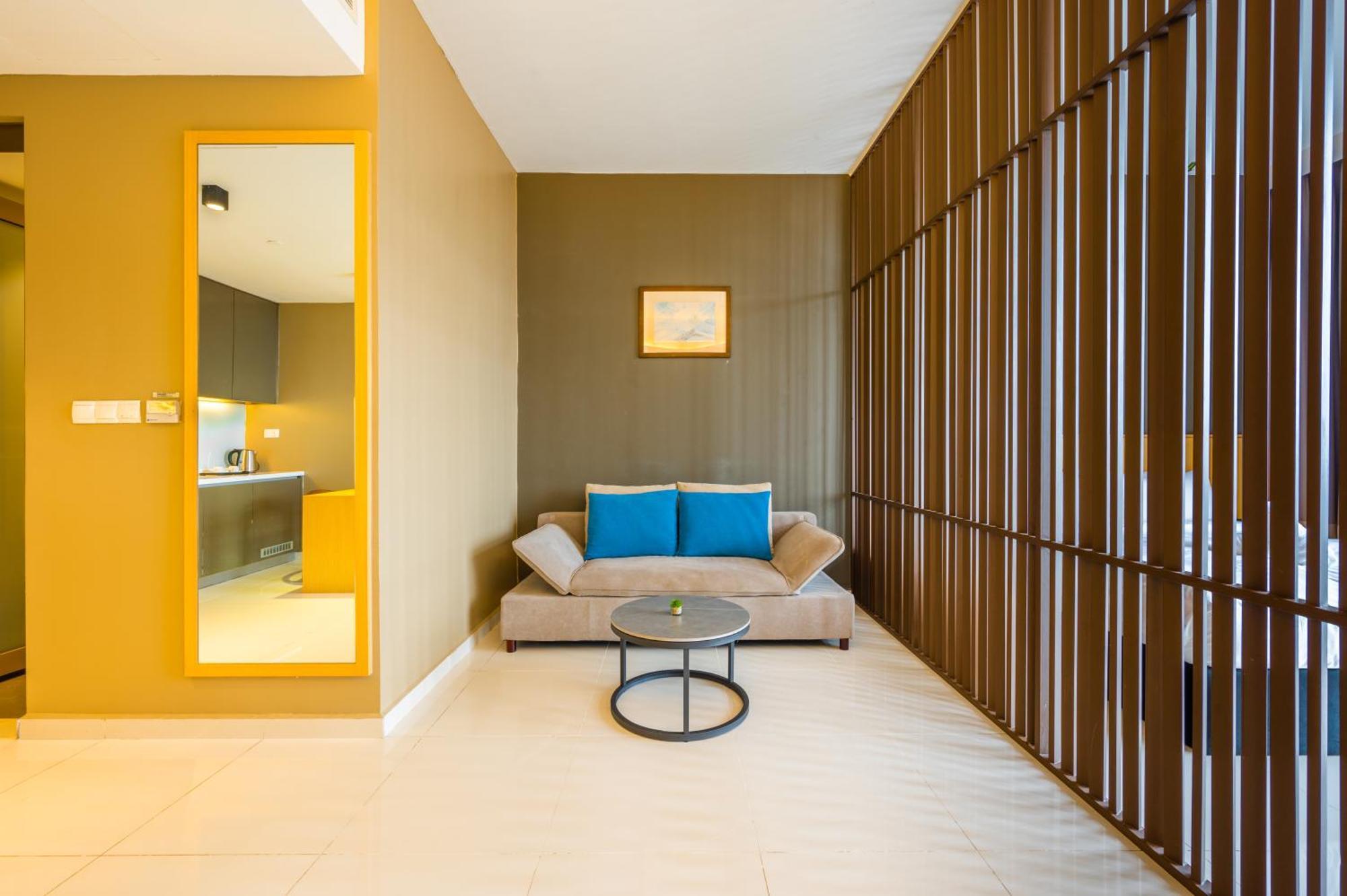 Greystone 99 Suites Malacca Екстер'єр фото