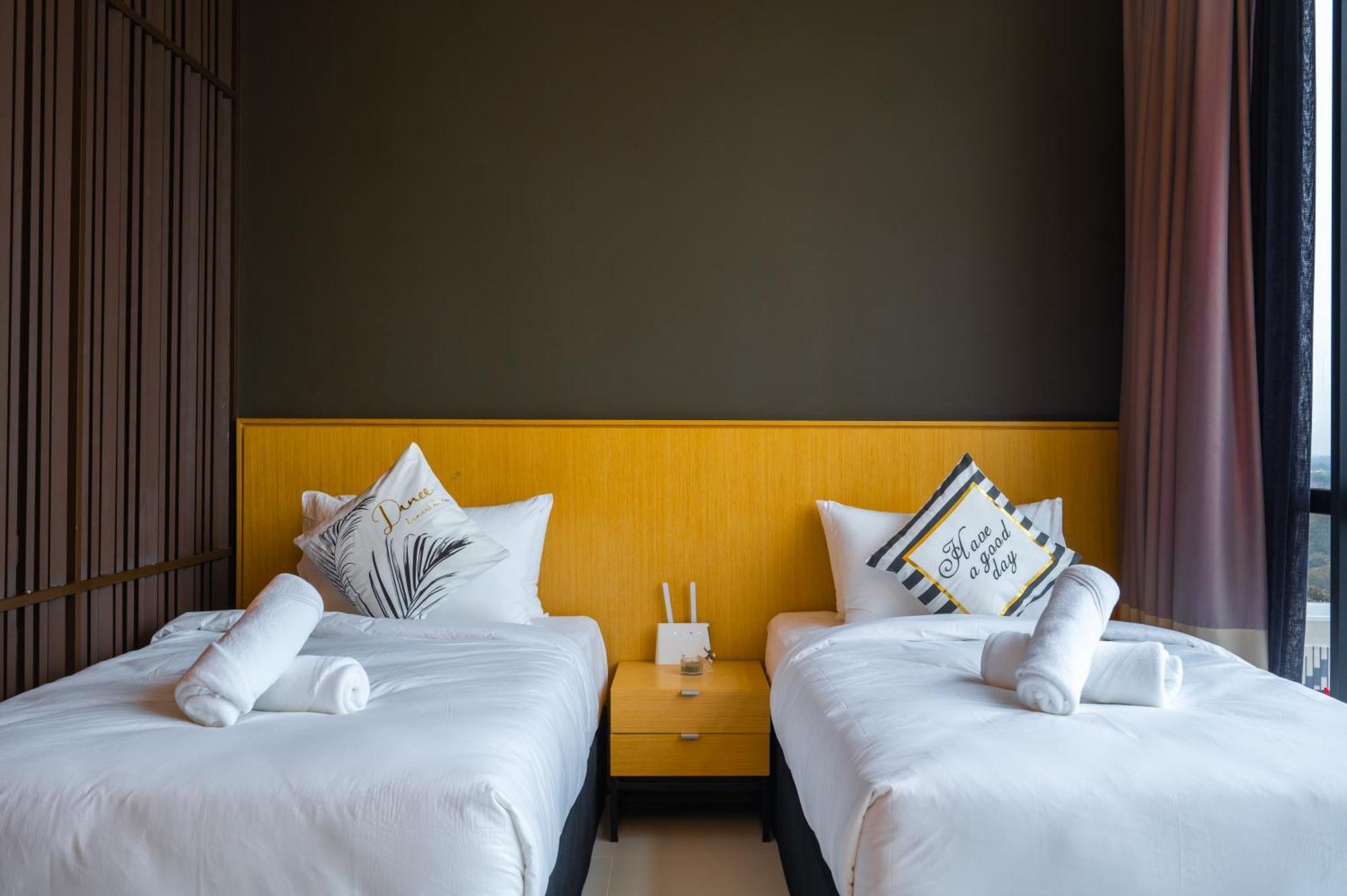 Greystone 99 Suites Malacca Екстер'єр фото